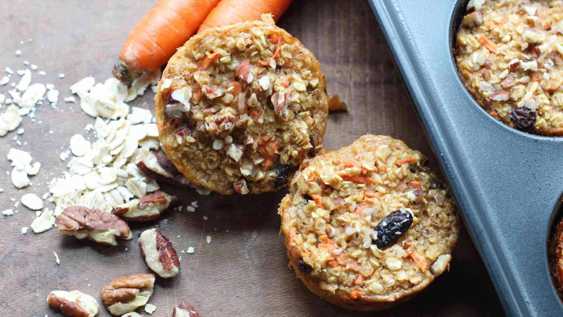 Healthy Carrot Cake Oatmeal Muffins - Carrot Cake Muffins